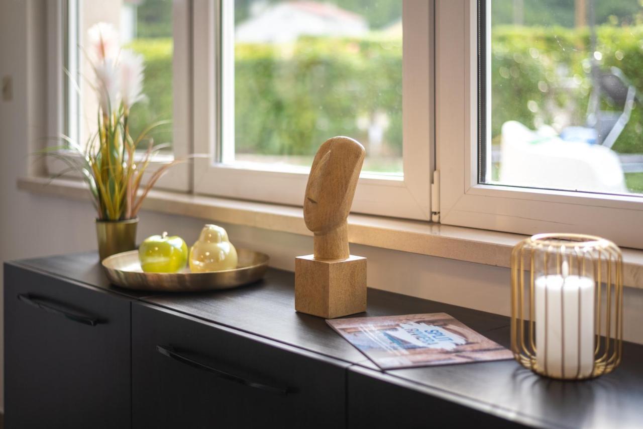 Apartment Emmi Omis Ngoại thất bức ảnh